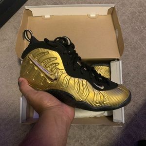 Foamposites Black/Gold